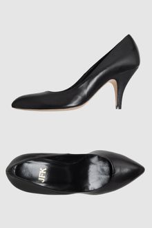 Jfk Closedtoe Slipons - Lyst
