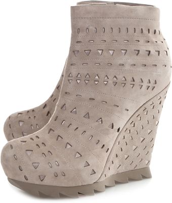  The Saw Ankle Wedge Boots Perforated 