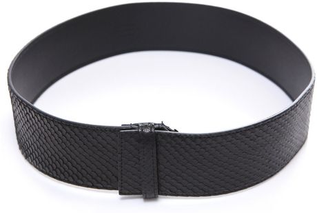 Yves Saint Laurent Wide Python Belt in Black - Lyst
