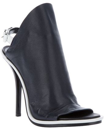  Open Toe Sandal 