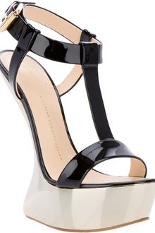 Giuseppe Zanotti Cut Out Wedge Sandal - Lyst