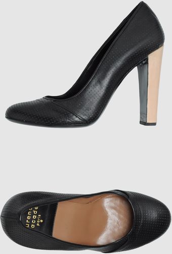  Laurence Dacade Closedtoe Slipons 