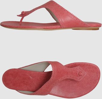  Balenciaga Flip Flops 