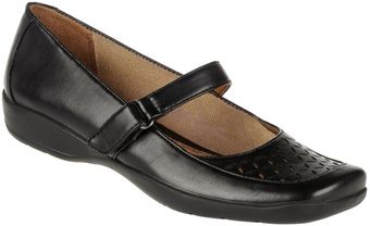  Delsey Mary Jane Flats 