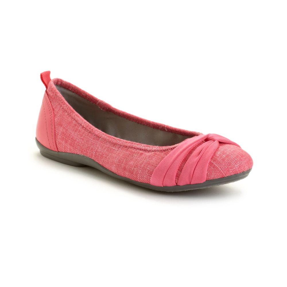 womens flats pink