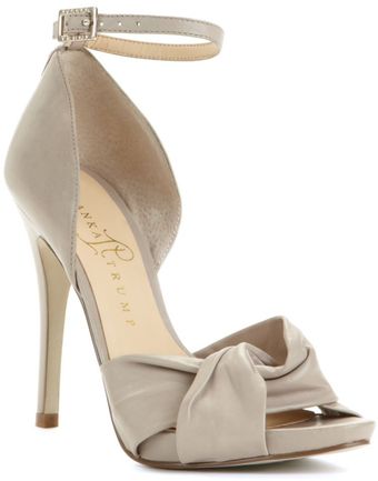  Basha Pumps 