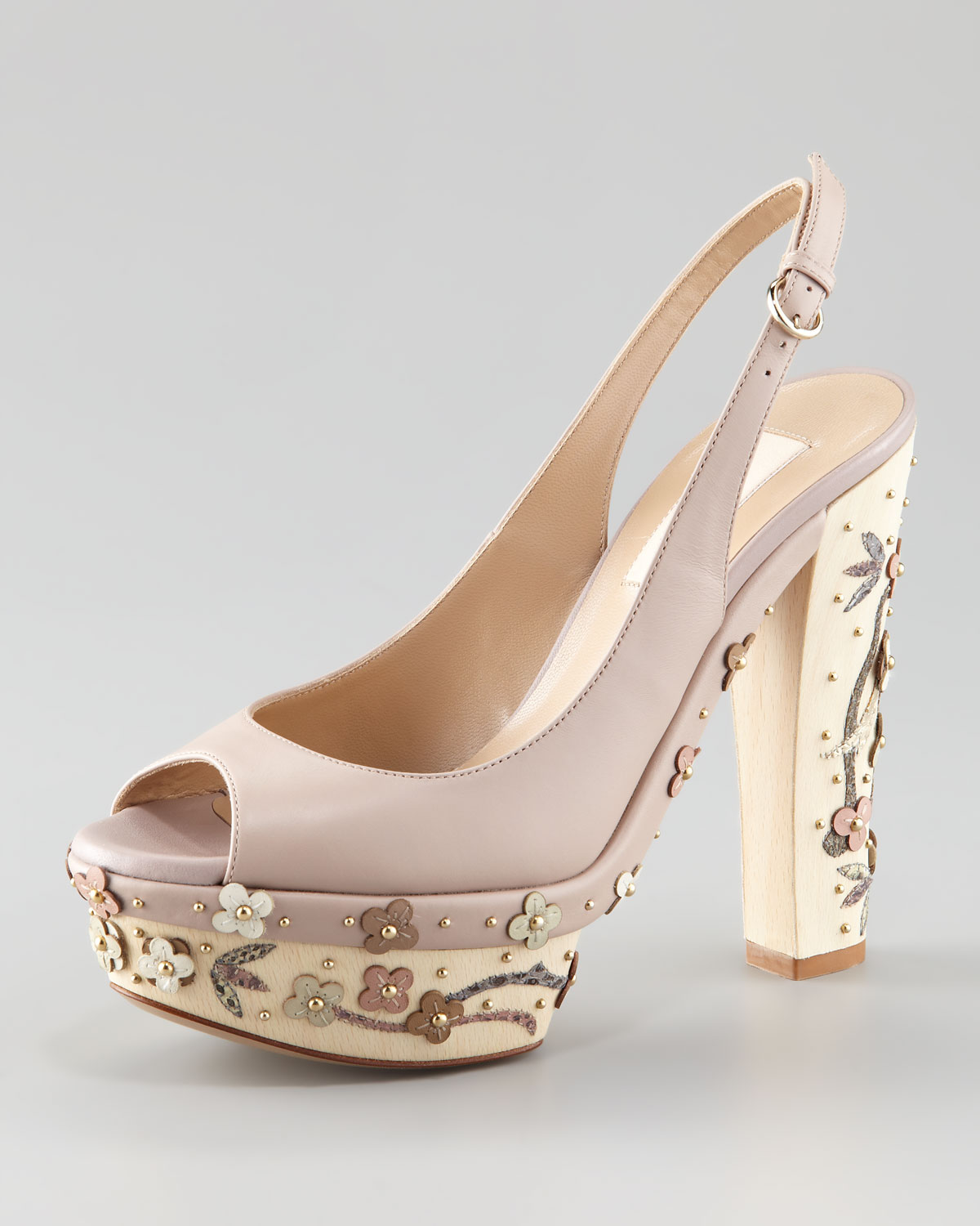 blush platform pumps