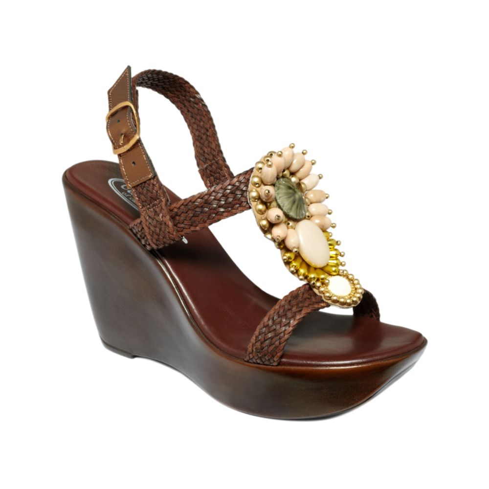 earth callisto shoes