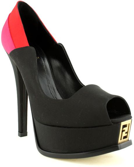 Fendi Black Grosgrain Peep Toe Pump in Black - Lyst