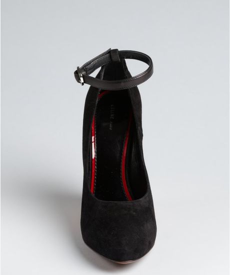 wedge pump with strap
