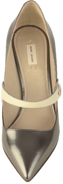 Marc Jacobs Pointed Toe Pumps in Gray (charcoal) - Lyst