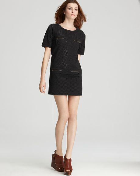 See By Chloé Holes Shift Dress with Zip Pockets in Black - Lyst