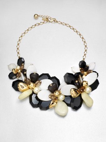  Cluster Bib Necklace 
