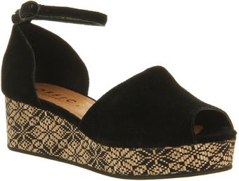  Weave Me Up Wedge Black Suede 