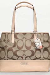 Coach Hamptons Weekend Signature Colorblock Medium Tote