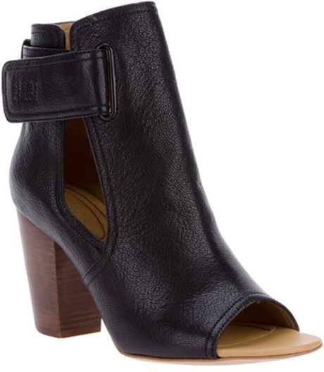 See By Chloé Cutout Pump in Brown (black) - Lyst