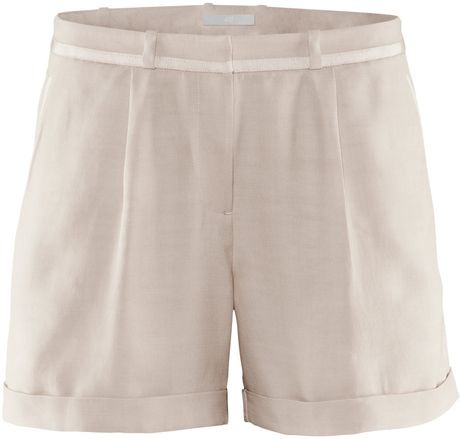 H&m Shorts in Beige - Lyst