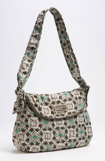  Pretty Nylon Sasha Shoulder Bag 