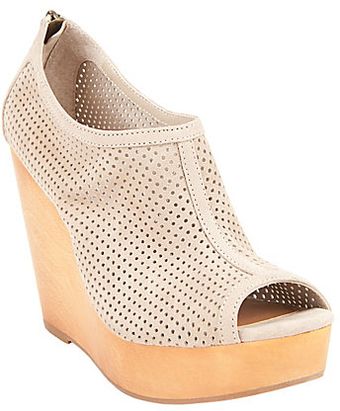  Syren Wedge Sandals 