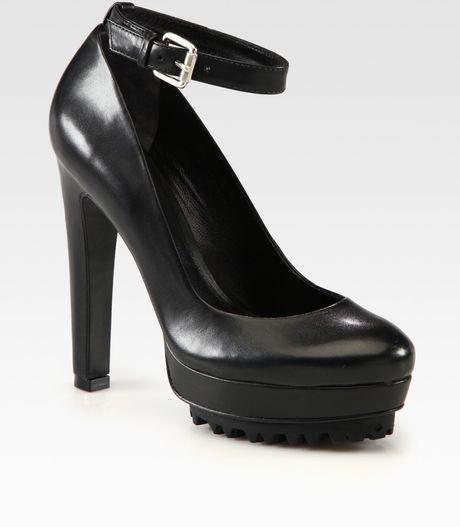 Pour La Victoire Plateau Leather Platform Pumps in Black - Lyst