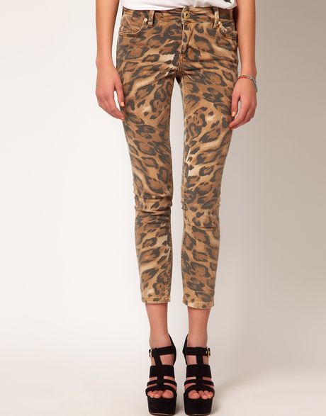 leopard capri pants