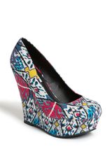 Steve Madden 