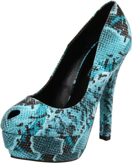 Michael Antonio Womens Kovie Pump in Blue (aqua snake polyurethane) - Lyst