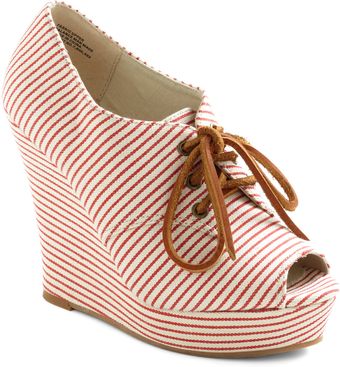 ModCloth Summer Birthday Wedge - Lyst