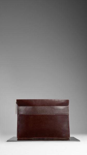 Burberry Sartorial Leather Document Holder in Brown for Men (elderberry) - Lyst