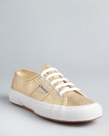 Superga Classic Lame Sneakers in Gold - Lyst