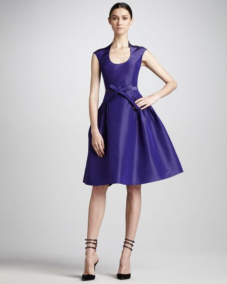 monique lhuillier purple gown