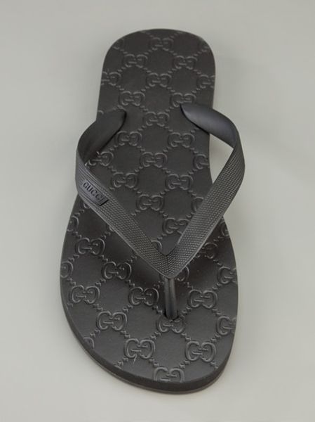 black gucci flops