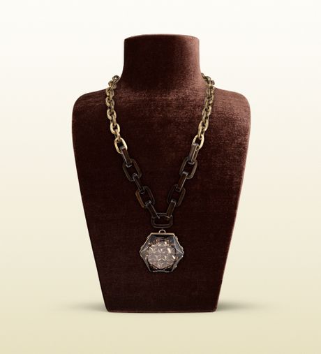 Gucci Single Pendant Necklace in Gold - Lyst