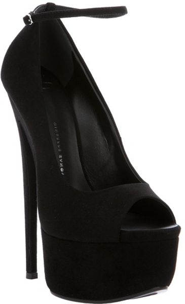 Giuseppe Zanotti Peep Toe Platform in Black - Lyst