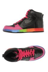 Nike Hightop Sneaker
