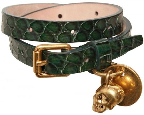 Alexander Mcqueen Skull Charm Leather Bracelet in Green - Lyst