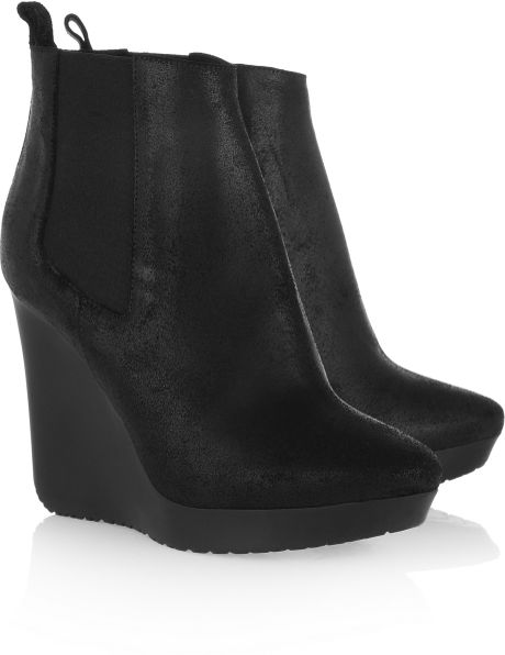 Jimmy Choo Britania Distressedsuede Ankle Boots in Black - Lyst