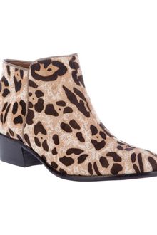 Sam Edelman Petty Snow Leopard Boots - Lyst