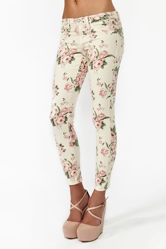 Nasty Gal Desert Rose Skinny Jeans Blush - Lyst