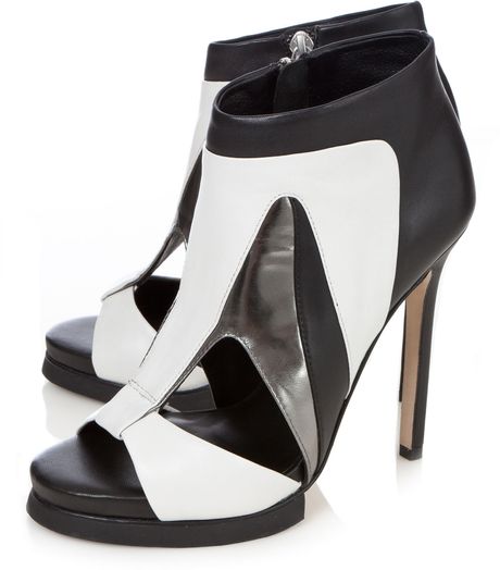 Camilla Skovgaard Eye Cut Out Peeptoe Bootie in Black - Lyst
