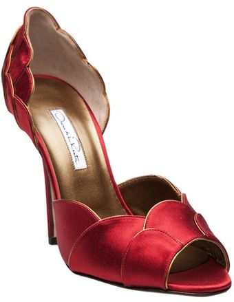 Oscar de la Renta Satin Scalloped Dorsay Heel - Lyst