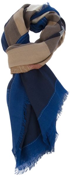 Burberry Haymarket Scarf in Blue (nude) - Lyst