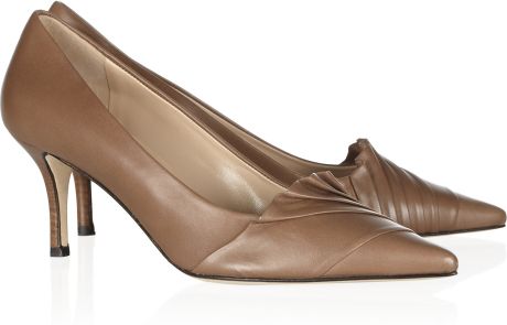 Oscar De La Renta Naila Pleated Leather Pumps in Brown (taupe) - Lyst
