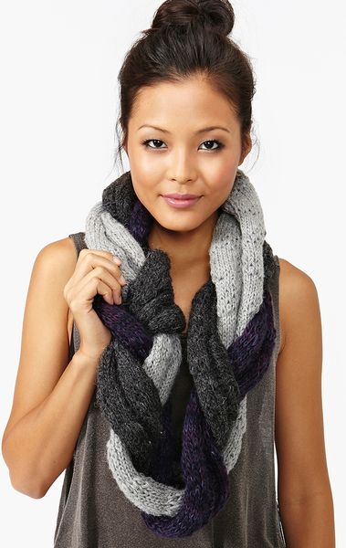 Nasty Gal Braided Infinity Scarf in Gray (charcoal) - Lyst