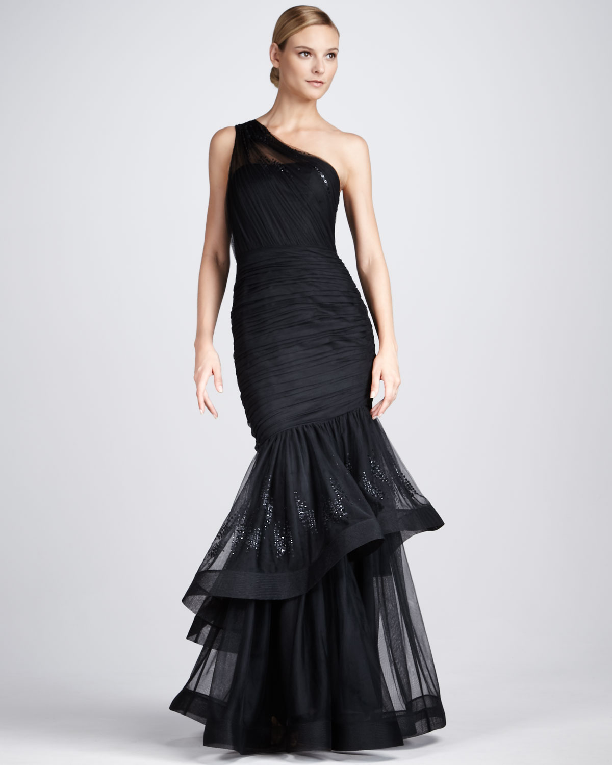ml monique lhuillier gown