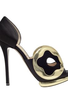 Nicholas Kirkwood Silksatin Dorsay Pumps with Mask Front - Lyst
