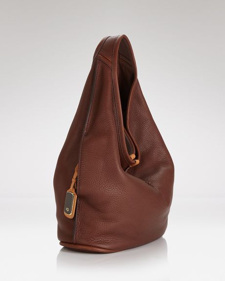 Hobo Ugg Australia Classic Leather in Brown (auburn (dark brown)) | Lyst