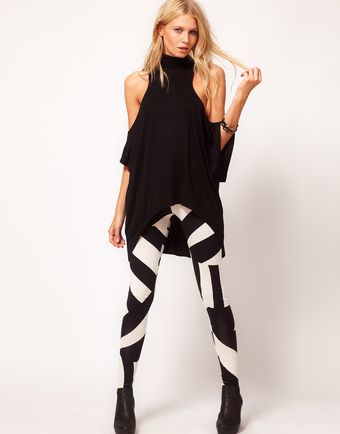 ASOS Collection Legging in Oversized Tribal Print - Lyst