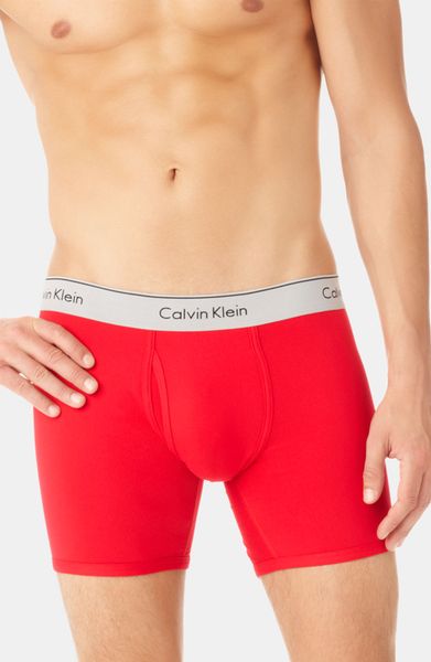 Dressing room calvin klein panties 8