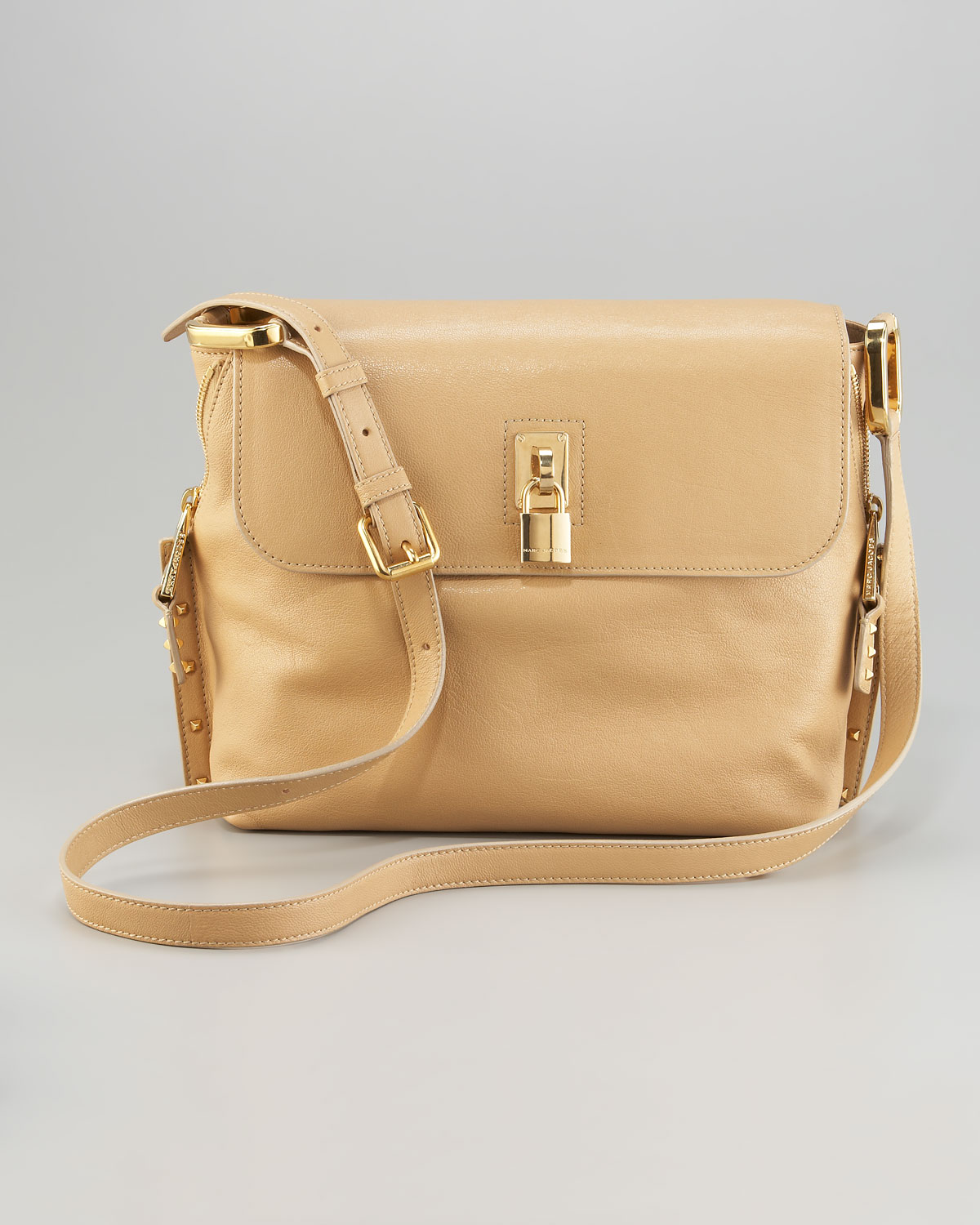 Marc Jacobs Baxter Crossbody Bag in Beige (black)